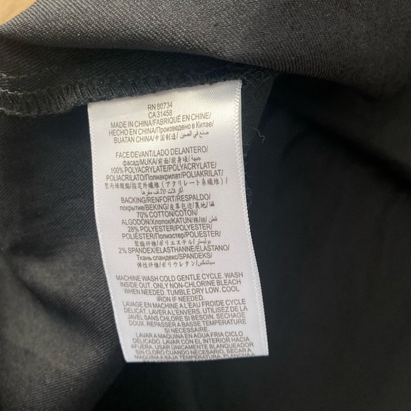 BCBGeneration Black skirt coated material size 6 - Picture 7 of 9